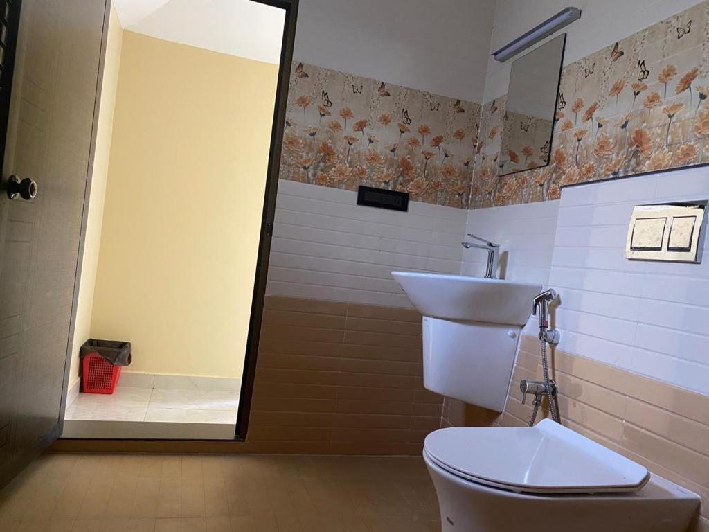 ואגאמון Earth Lounge Resort מראה חיצוני תמונה