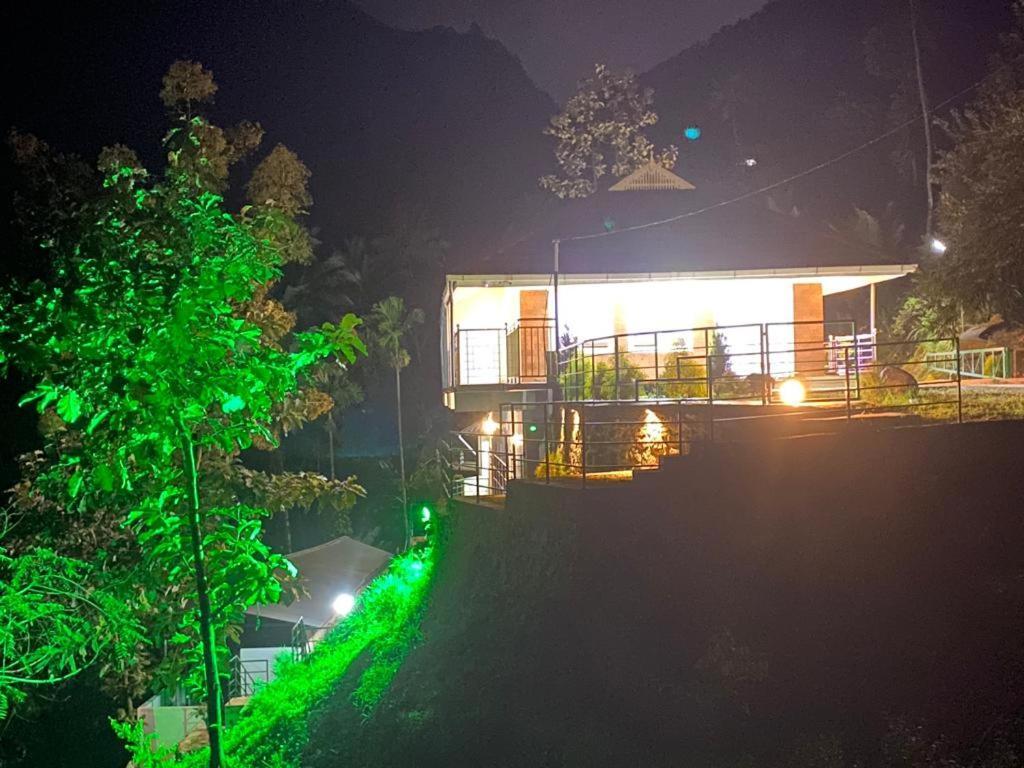 ואגאמון Earth Lounge Resort מראה חיצוני תמונה